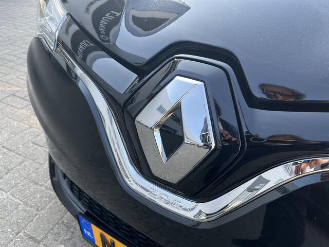 Renault ZOE R135 Limited 52 kWh / AIRCO / NAVIGATIE / PARKEERSENSOREN / APPLE CARPLAY ANDROID AUTO