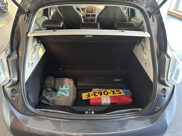 Renault ZOE R90 Bose 41 kWh (ex Accu) NAVIGATIE | ACHTERUITRIJCAMERA | LEDEREN BEKLEDING | CLIMATE CONTROL