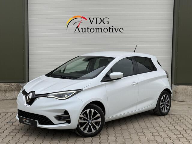 Renault ZOE R110 Intens 52 kWh Batterij koop / Climate Control / 16" Lm velgen / Navigatie Full map / CarPlay / parkeer Sensoren achter / Privacy glas