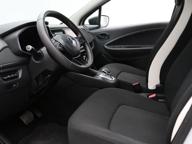 Renault ZOE R110 Life Carshare 52 kWh Cruise | Climate | Carplay | Parkeersens. achter