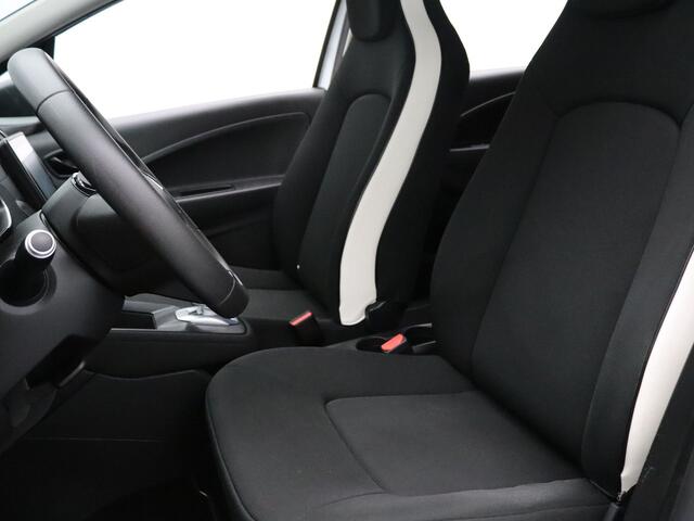 Renault ZOE R110 Life Carshare 52 kWh Cruise | Climate | Carplay | Parkeersens. achter