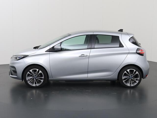 Renault ZOE R135 Intens 52 kWh (koopaccu) | Trekhaak | Bose | Stoelverwarming | Climate Control | Dodehoekdetectie |