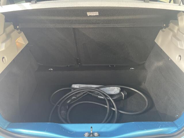 Renault ZOE R135 Intens Business 52 kWh | Incl. Accu | 1e eigenaar | Bochane onderhouden |