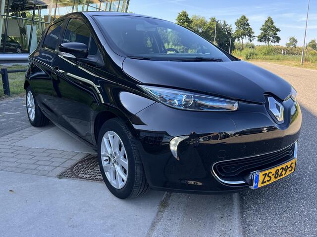 Renault ZOE R110 Limited 41 kWh / (Koopbatterij - Accu is inbegrepen) Keyless / Climate / Camera / Cruise / DAB /
