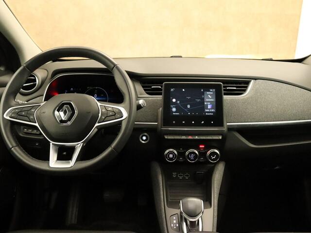 Renault ZOE R110 Life Carshare 52 kWh - KOOPACCU 52 KWH - 2 LAADKABELS - PARKEERSENSOREN VOOR/ACHTER - DODEHOEK DETECTIE - HALF LEDEREN BEKLEDING - CAMERA - NAVIGATIE - ARMSTEUN VOOR - DAB RADIO - RIJBEREIK ONGEVEER 370 KM