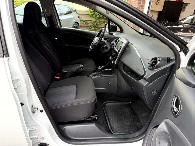 Renault ZOE R110 41 kWh (koop accu) Camera, 16''Lmv, Stoelverwarming
