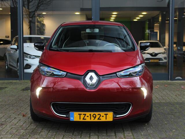 Renault ZOE R110 Bose 41 kWh AUTOMAAT (ex Accu) / NAVI / DEALER OND. / CRUISE / CLIMATE / STOELV. / KEYLESS / PDC A / CAMERA / 16'' LMV