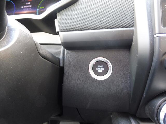 Renault ZOE R110 Life 52 kWh Koopaccu | Cruise | LED | Keyless go | Géén rijklaarmaakkosten.