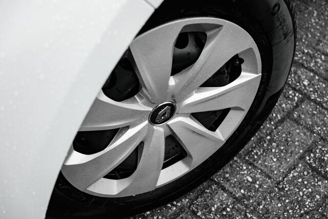 Renault ZOE R110 PK Equilibre 52 kWh | grote batterij | 350-400 km actieradius * | | incl. Bovag rijklaarpakket met 12 maanden garantie |