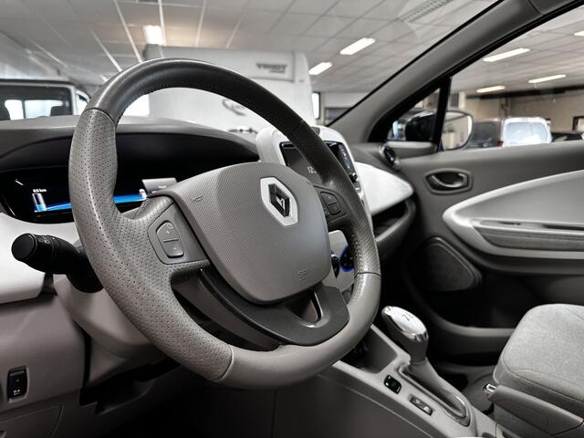 Renault ZOE R90 Life 41 kWh (ex Accu)/ /Automaat! /LED Dagrijverl. /Navi /Climat /Cruise /Elek. pakket /Bluetooth /USB&AUX /Isofix.