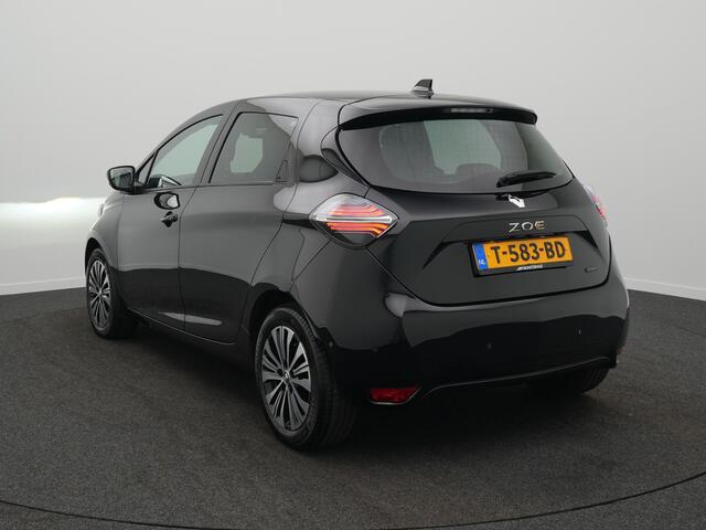 Renault ZOE R135 Iconic 52 kWh - RIJKLAARPRIJS - Achteruitrijamera - Stoel- en stuurverwarming - CCS-snelladen!
