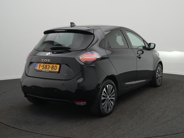 Renault ZOE R135 Iconic 52 kWh - RIJKLAARPRIJS - Achteruitrijamera - Stoel- en stuurverwarming - CCS-snelladen!