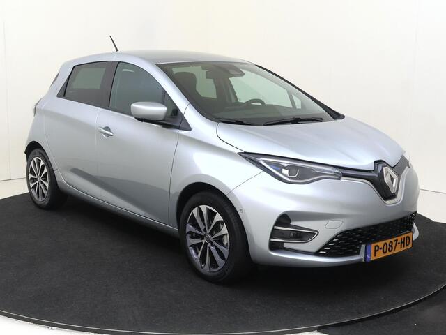 Renault ZOE R135 Intens 52 kWh | Automaat | SOH Waarde 88.5 % | Navigatie | Camera | Parkeersensoren | Climate Control | Cruise Control | Android Auto | Apple Carplay