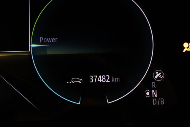 Renault ZOE R135 Intens 52 kWh Camera | Cruise | Navi | Parkeersens. v+a | Stoel-/stuurverw.