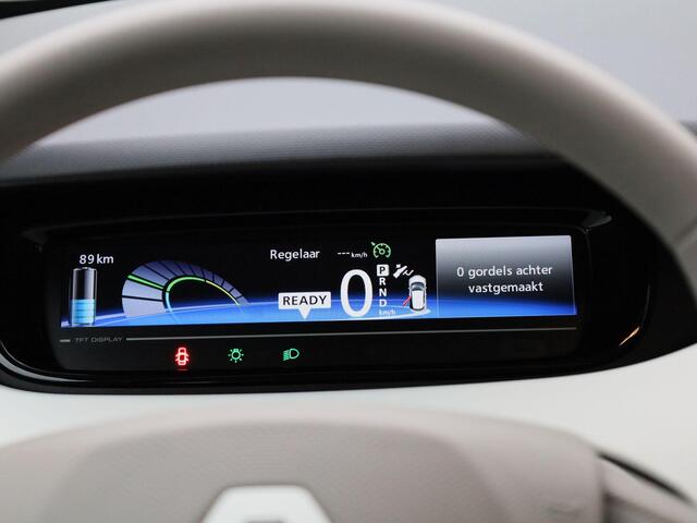 Renault ZOE R90 Pk Life 41 kWh Inclusief Koopaccu | Navigatie | Climate Control | Cruise Control | Apple Carplay/Android Auto | All Season Banden | Parkeersensoren | Interieur Voorverwarming |