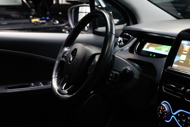 Renault ZOE R90 Intens 41 kWh Koopaccu Navi Keyless Entry & Go Climate Cruise Carplay PDC LM velgen