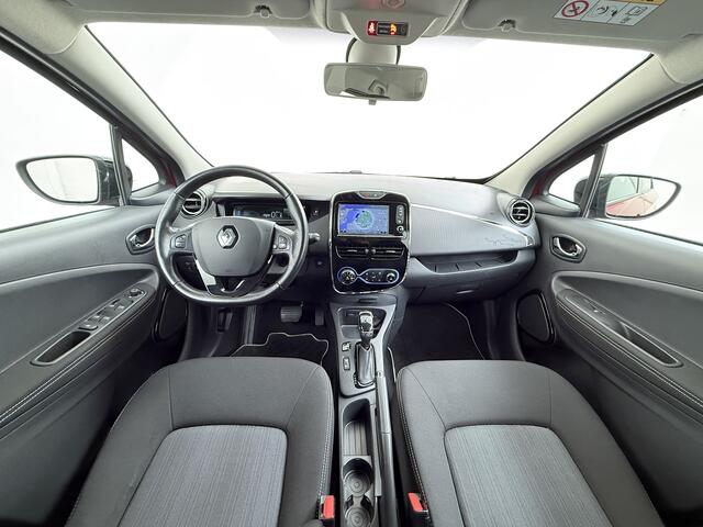 Renault ZOE R110 Limited 41kWh Huur Accu Navi Ecc Apple Carplay/Android Auto Cruise Control Pdc Lmv 16" Bluetooth Privacy Glas Keyless Led