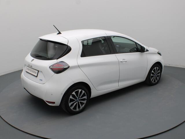 Renault ZOE R135 Intens 52 kWh KOOPBATTERIJ Camera | Cruise | Navi | Parkeersens. v+a | Stoel-/stuurverw.