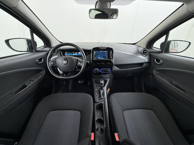 Renault ZOE Q90 Intens Quickcharge 41 kWh 3fase (ex Accu) Navi Camera MultiMedia 16"LM-v ECC Licht+Zicht-Pakket Cruise Control USB Digi-Dash Int.Voorwerwarming LED-v+a :Pack Parking ¤ 36.000,- nieuw ! SOH 86%