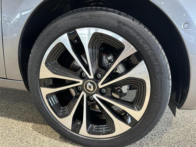 Renault ZOE R135 Iconic 52 kWh (Koop Accu) | CAMERA | PARKEERSENSOREN | CLIMATE CONTROL | CRUISE CONTROL | APPLE CARPLAY