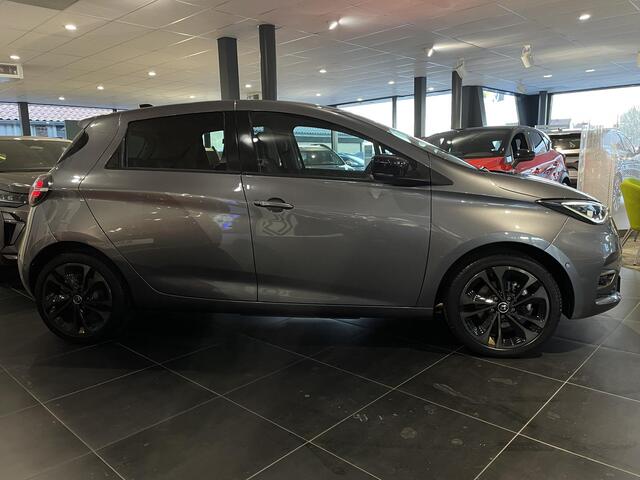 Renault ZOE R135 Iconic 52 kWh (Koop Accu) | BLIND SPOT | CAMERA | PARKEERSENSOREN | CLIMATE CONTROL | CRUISE CONTROL | APPLE CARPLAY