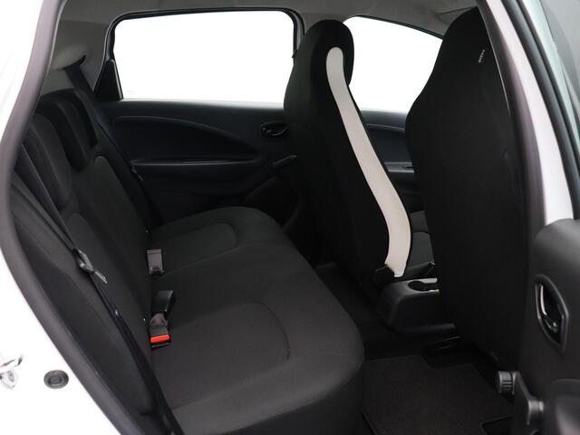 Renault ZOE R110 Life 52 kWh (ex Accu) | Soh 95.6% | Cruise Control | Keyless | Warmtepomp | Airco |