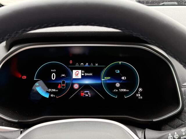 Renault ZOE R135 Iconic 52 kWh | NAP | 96% SOH | Trekhaak | Pack Winter | Navigatie groot | Achteruitrijcamera | Dodehoek detectie | Lichtmetaal 17'' | Climate Control |