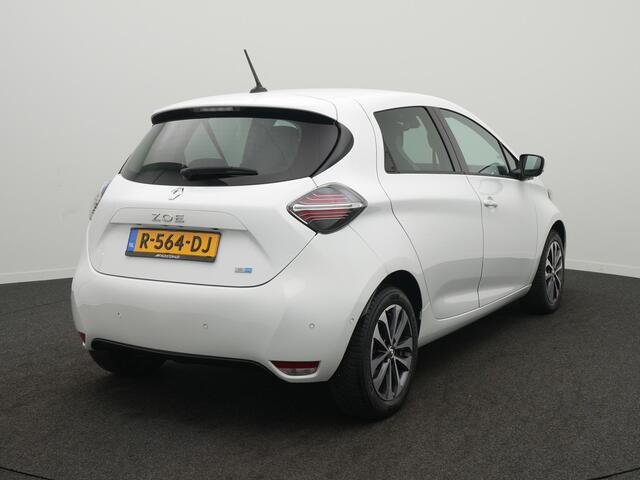Renault ZOE R135 Intens 52 kWh - RIJKLAARPRIJS - All Seasonbanden - Achteruitrijcamera - Dealeronderhouden