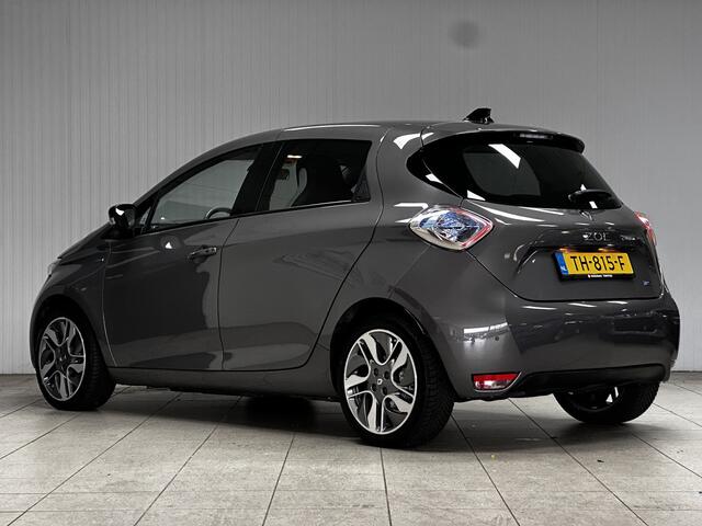 Renault ZOE R90 Bose 41 kWh/ Huuraccu!/ Camera/ Audio-Prem./ 17'' LMV/ Stoelverw./ LED Koplampen/ Leder/ DAB+/ PDC/ Navi/ Clima/ Cruise/ Elek. pakket/ Isofix/ Bluetooth/ Multi. LEDER. Stuur/ Metallic lak.