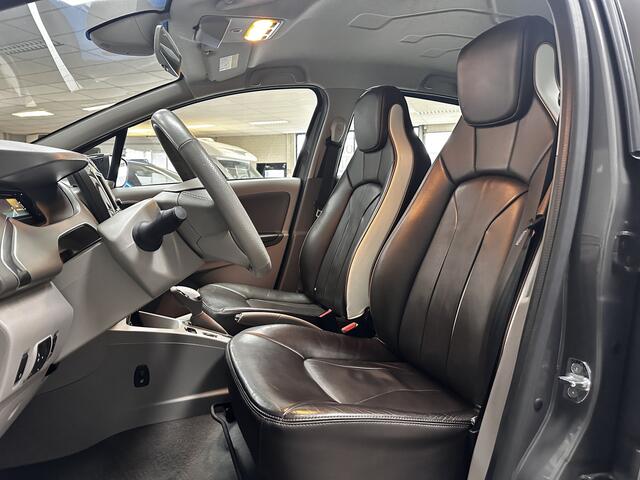 Renault ZOE R90 Bose 41 kWh/ Huuraccu!/ Camera/ Audio-Prem./ 17'' LMV/ Stoelverw./ LED Koplampen/ Leder/ DAB+/ PDC/ Navi/ Clima/ Cruise/ Elek. pakket/ Isofix/ Bluetooth/ Multi. LEDER. Stuur/ Metallic lak.