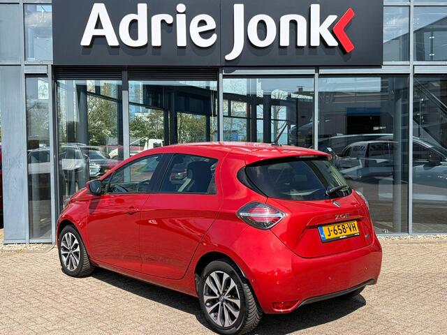 Renault ZOE R135 Intens Business 52 kWh | NED AUTO | PARK ASSIST | ACHTERUITRIJCAMERA | 16 INCH LMV | CRUISE CONTROL | STOEL + STUUR VERWARMING | APPLE & ANDROID AUTO |