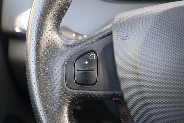 Renault ZOE R90 Life 41 kWh KOOPACCU | Cruise Control | Camera | Navigatie | Climate Control