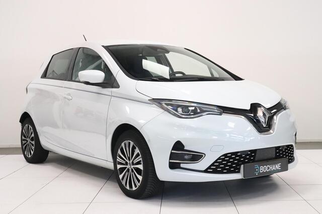 Renault ZOE R135 Serie Limitee Riviera 52 kWh | Warmtepomp | SoH 95,3% | Camera | 9,3"Navigatie | Koop accu |