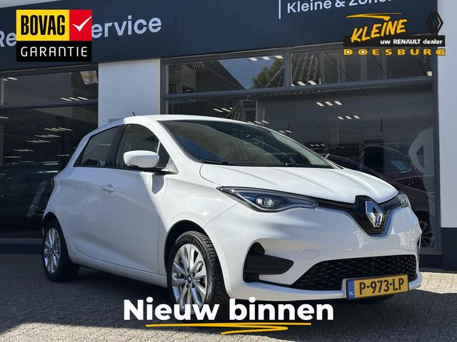 Renault ZOE R110 Experience 52 kWh | SoH 95.4% | Lage tellerstand | Dealer onderhouden | Parkeersensoren achter | Koopbatterij | Geen accuhuur | All Seasonbanden |