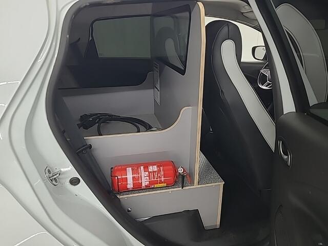Renault ZOE R135 Intens 52 kWh 3-Fase 1e-Eig. & Dealer-Onderh. BOVAG-Garantie. NL-Auto.