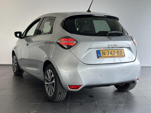Renault ZOE R135 Intens 52 kWh ACHTERUITRIJCAMERA | PARKEERSENSOREN RONDOM | STOEL-/STUURVERWARMING | APPLE CARPLAY/ANDROID AUTO