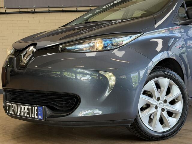 Renault ZOE R90 41 kWh (Huur Accu) Navigatie | Clima | 16" | Cruise control | Bluetooth | Dealer onderhouden!