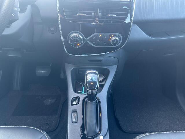 Renault ZOE R110 Iconic 41 kWh | AIRCO WERKT NIET !! | KOOP ACCU | BOSE | CAMERA | NAVI | 12 MAANDEN BOVAG GARANTIE |