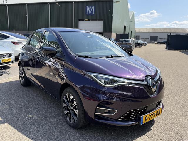 Renault ZOE R135 Evolution 52 kWh SOH 95% | 30.000KM | DEALER ONDERHOUDEN| CAMERA | CCS SNELLADER| FULL LED | RIJKLAAR GELEVERD INCL. 12 MND BOVAG GARANTIE| LANE ASSIST|