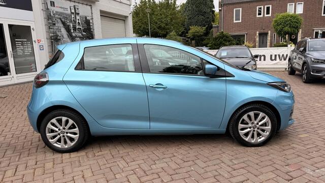 Renault ZOE R110 Life Carshare 52 kWh | Accu eigendom | Warmtepomp |