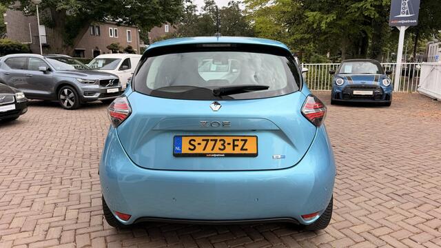 Renault ZOE R110 Life Carshare 52 kWh | Accu eigendom | Warmtepomp |