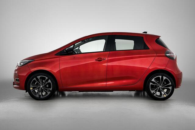 Renault ZOE R135 Iconic 52 kWh Camera, CarPlay, Bose