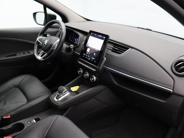 Renault ZOE R135 Edition One 52 kWh | Dealer onderhouden | Stoel en stuurverwarming | Bose Premium audio | Lederen bekleding |