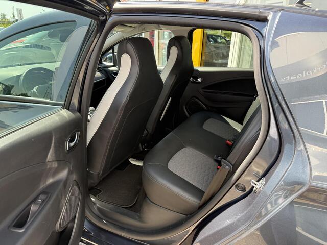 Renault ZOE R135 Intens 52 kWh | NAP | Navigatie | Achteruitrijcamera | Climate Control | Key-less | Cruise Control | LED | DAB |