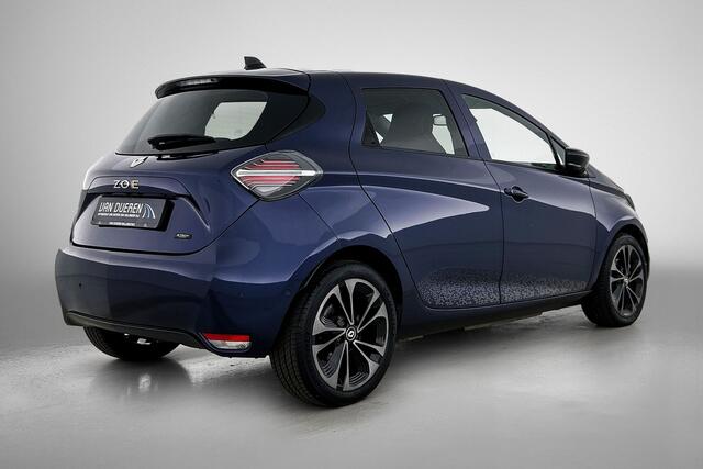 Renault ZOE R135 Iconic 52 kWh Camera, CarPlay, Bose