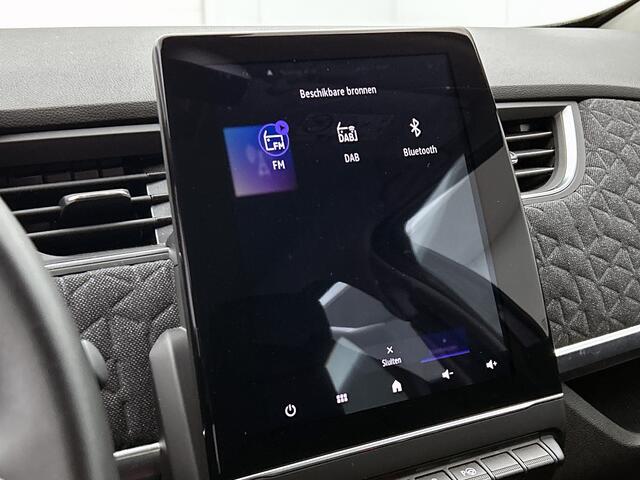 Renault ZOE R135 Iconic 52 kWh Camera, CarPlay, Bose