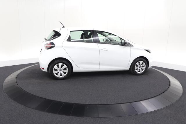 Renault ZOE R110 Life 50 | SOH 90,4% | Huuraccu | 3 fase laadfunctie | Apple Carplay | Cruise Control | Armsteun