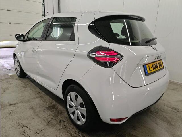 Renault ZOE R110 Life 52 kWh 5Drs. / Pdc+Camera / airco / Radio multimedia / Incl. Battery /