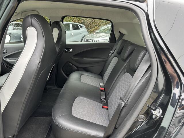 Renault ZOE R135 Intens 52 kWh Navigatie / Achteruitrijcamera / Koop Accu