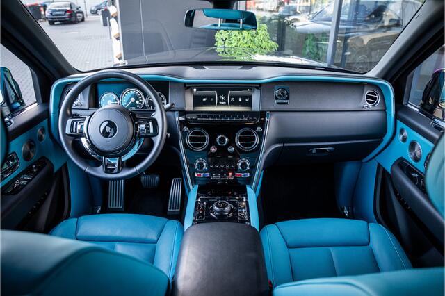 Rolls-Royce Cullinan 6.75 V12 - Black Badge | Mansory Wheels | Sterrenhemel